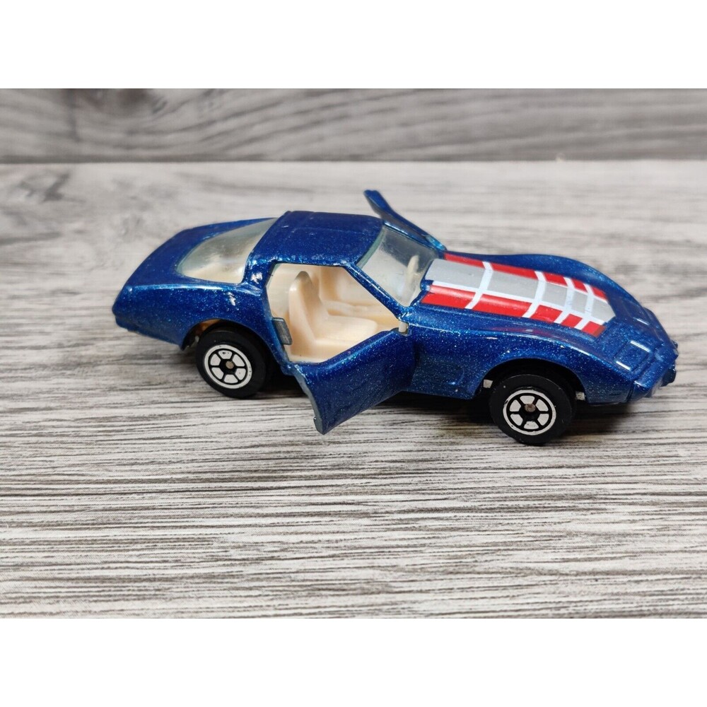 VINTAGE 1970s YATMING #1080 BLUE CHEVY CORVETTE STINGRAY DIECAST 1:64 HONG KONG